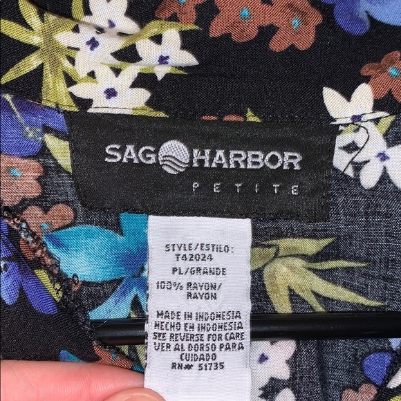 Shirt - Picture 3 of 3